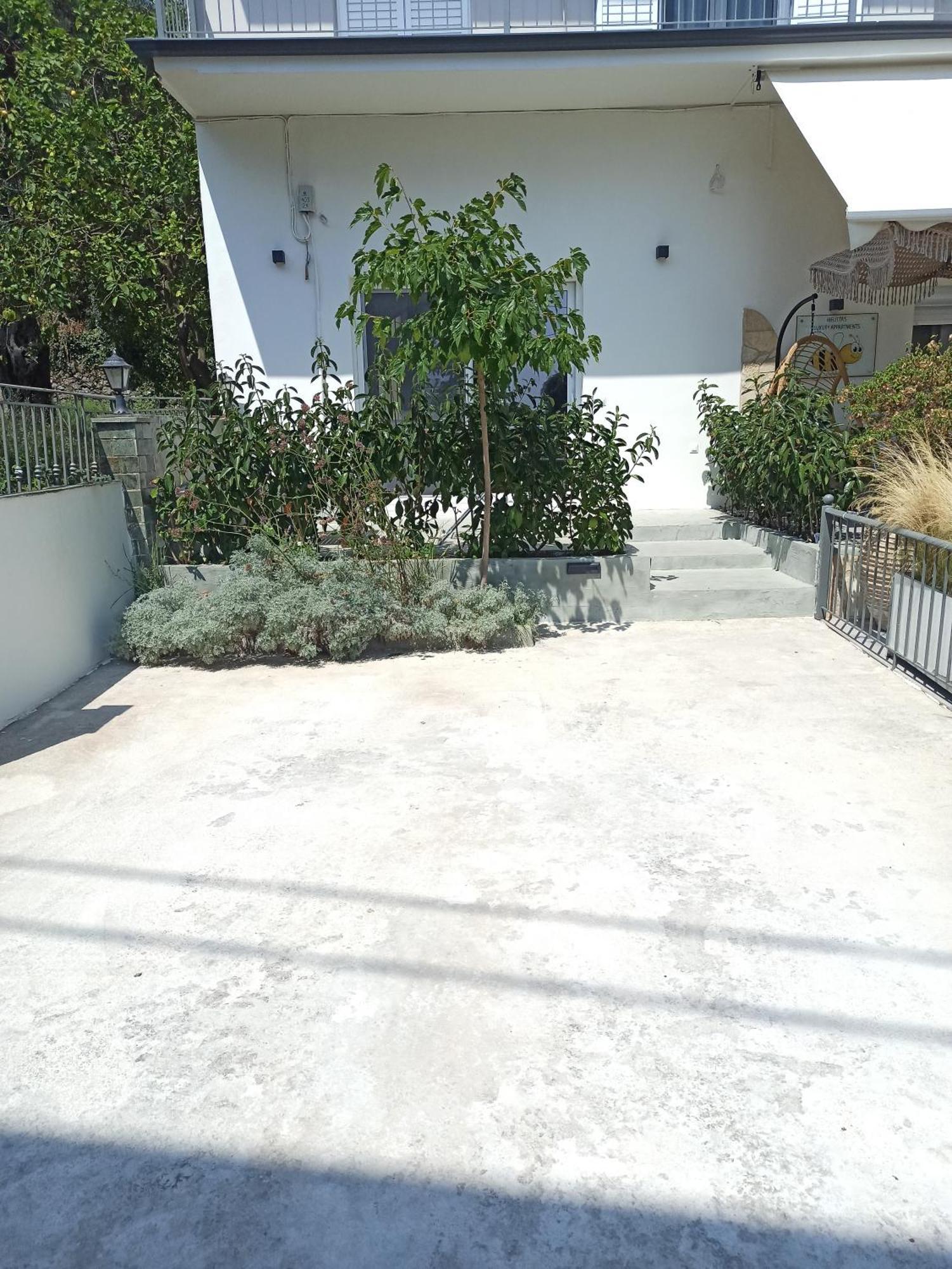 Nomadic Ambience Apartment Parga Bagian luar foto